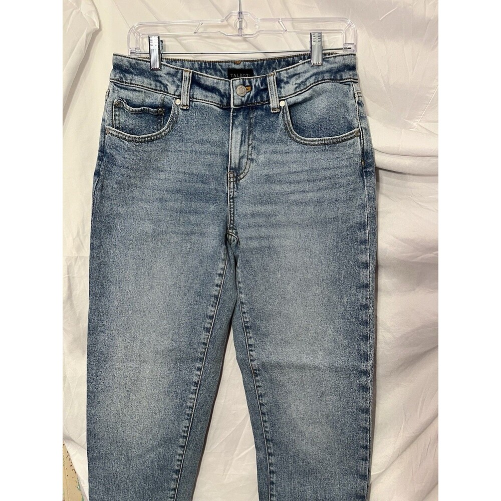 Talbots Everyday Relaxed Jeans Womens 4 Medium Wash Blue Mid Rise Straight Denim